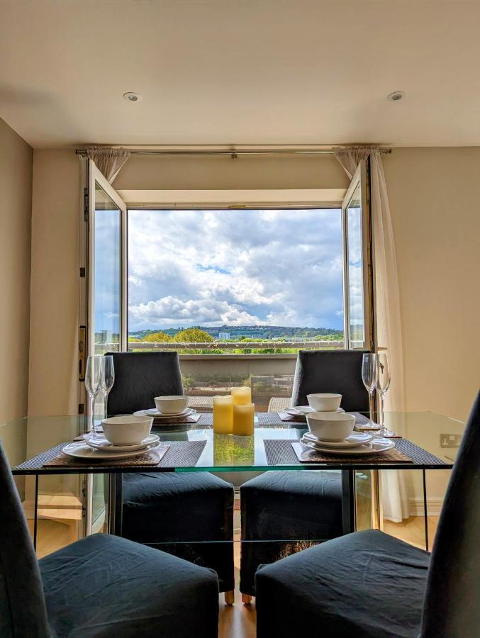 Quayside Apartment With Riverside Views & Parking Newcastle upon Tyne Exterior photo